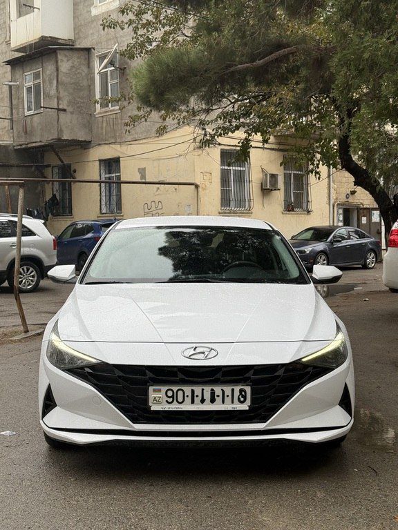 Hyundai Elantra, 1.6 L, 2022 il, 100 000 km — Avtomobillər, Bakı (2)