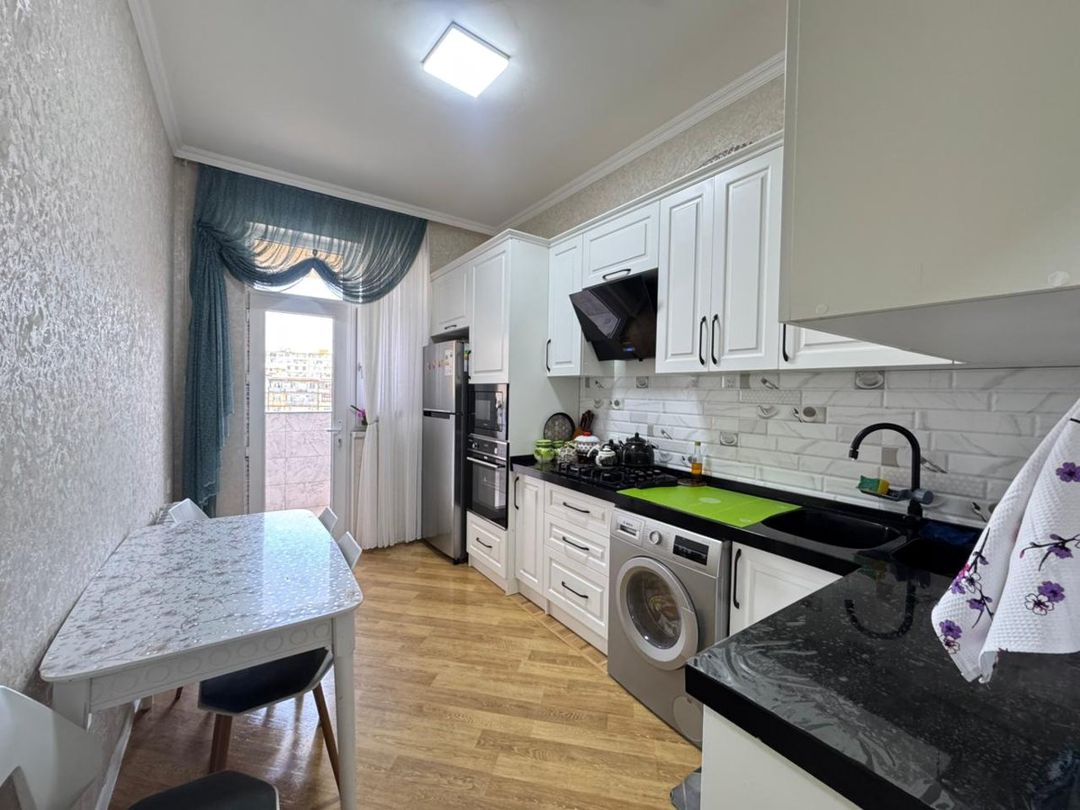 2 otaqlı mənzil, 73 m², General Şıxlinski küç, Bakı — Mənzil, Bakı (2)
