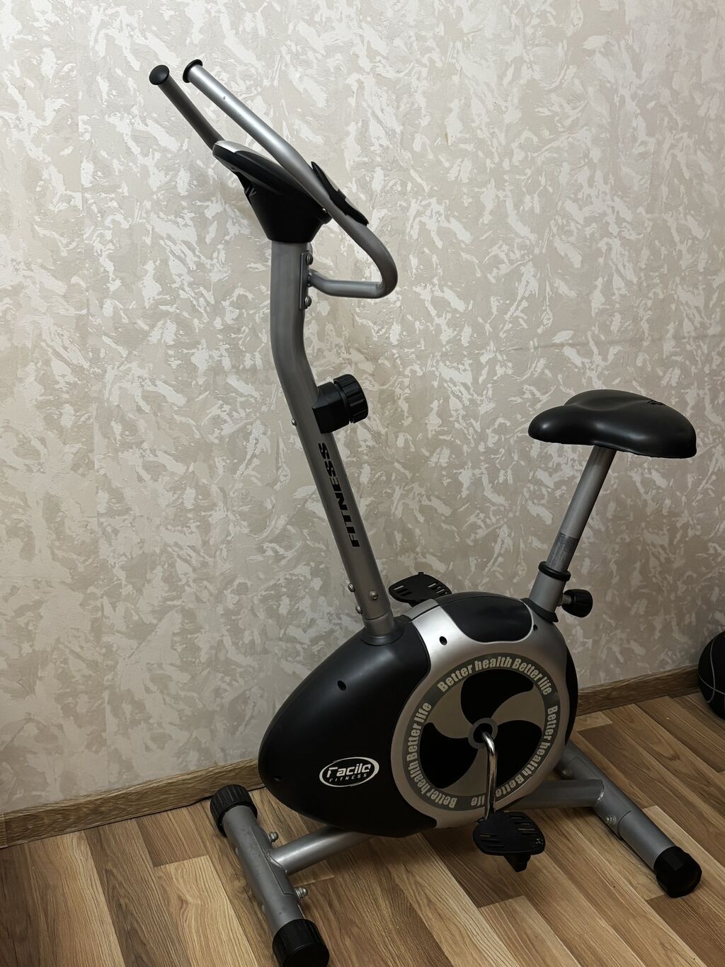 Qaçış velosipedi. Ürek döyüntüsünü ölçürqaçış km göstərir.İdeal — Elektrik velosipedləri, Bakı (2)