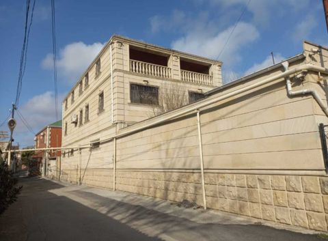 Satılır 7 otaqlı həyət evi/bağ evi 500 m² — Bakı