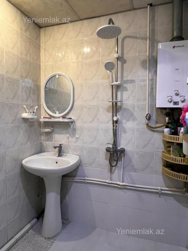 Satılır 3 otaqlı Bina evi menzil (Köhnə tikili), 65 m², Binəqədi rayonu — Mənzil, Bakı (12)