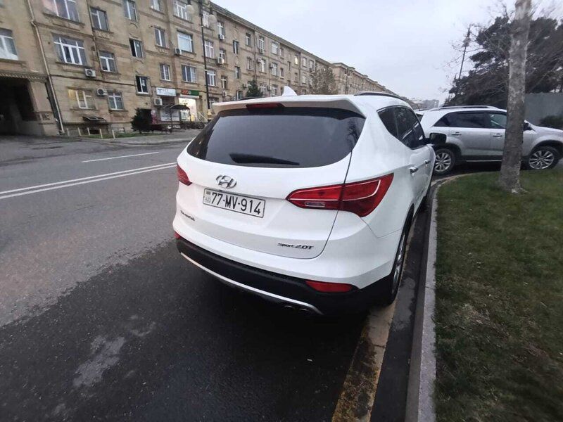 Hyundai Tucson 77-UP-792 — Minik avtomobili icarəsi, Bakı (4)