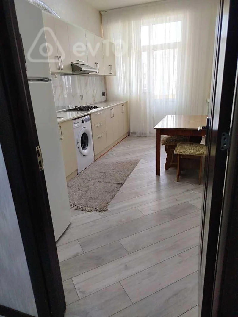 3 otaqlı mənzil, 90 m², Əsəd əhmədov — kirayə — Mənzil, Bakı (4)