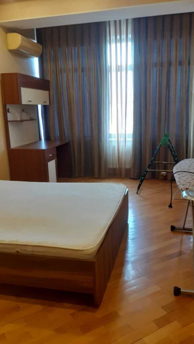 İcarəyə verilir 4 otaqlı yeni tikili 200 m² — Mənzil, Bakı (6)