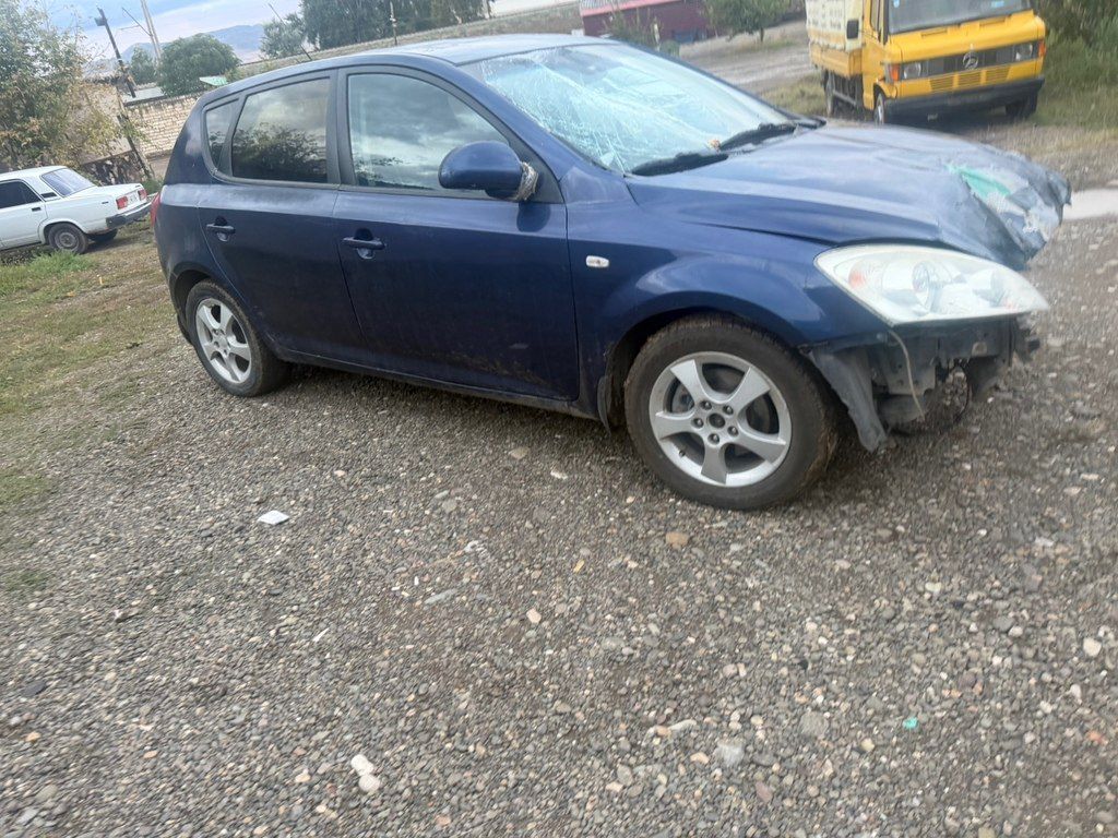 Kia Ceed, 1.6 L, 2009 il, 213 950 km 90-GA-455 — Avtomobillər, Qazax (4)