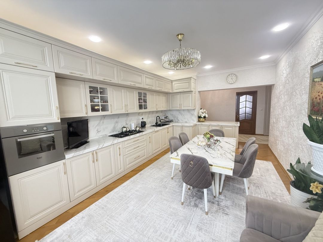Satılır 4 otaqlı yeni tikili 220 m² — Mənzil, Bakı (9)