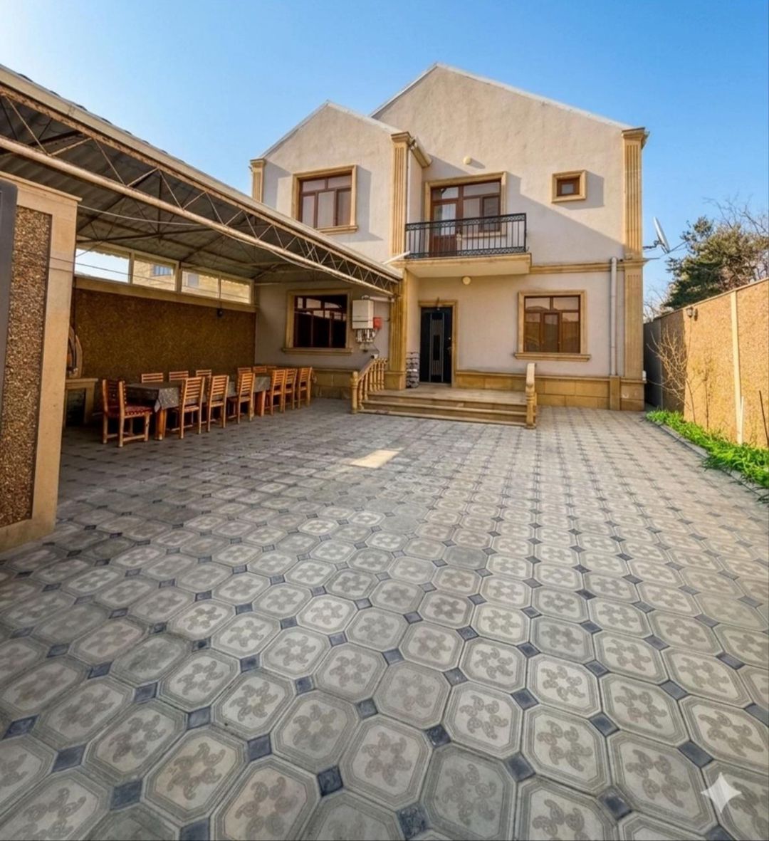 Satılır 5 otaqlı həyət evi/bağ evi 350 m² — Ev, villa, Bakı (2)