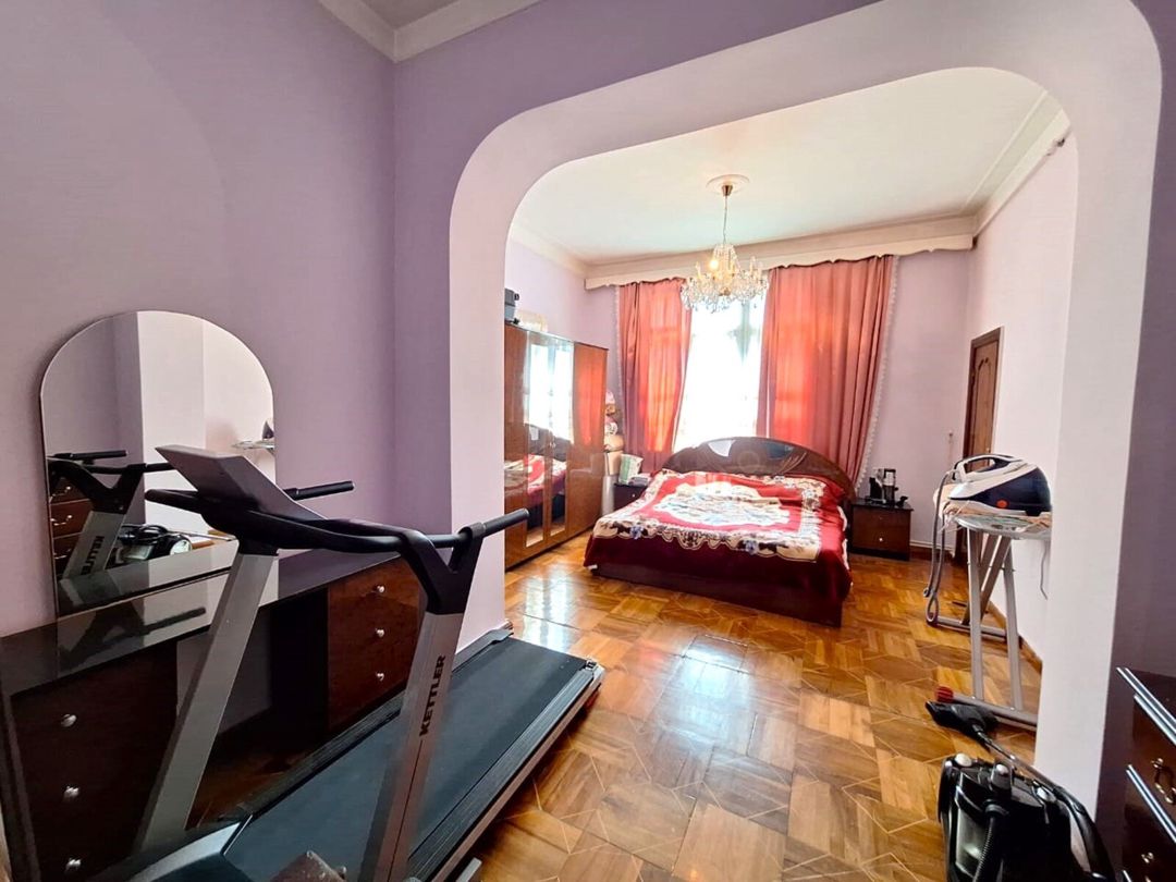 Satılır 4 otaqlı köhnə tikili 200 m² — Mənzil, Bakı (4)