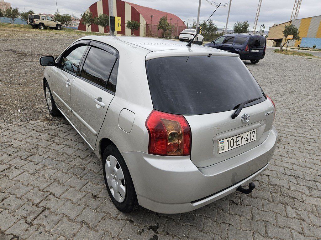 Toyota Corolla, 1.4 L, 2004 il, 272 066 km 10-EY-417 — Avtomobillər, Bakı (8)