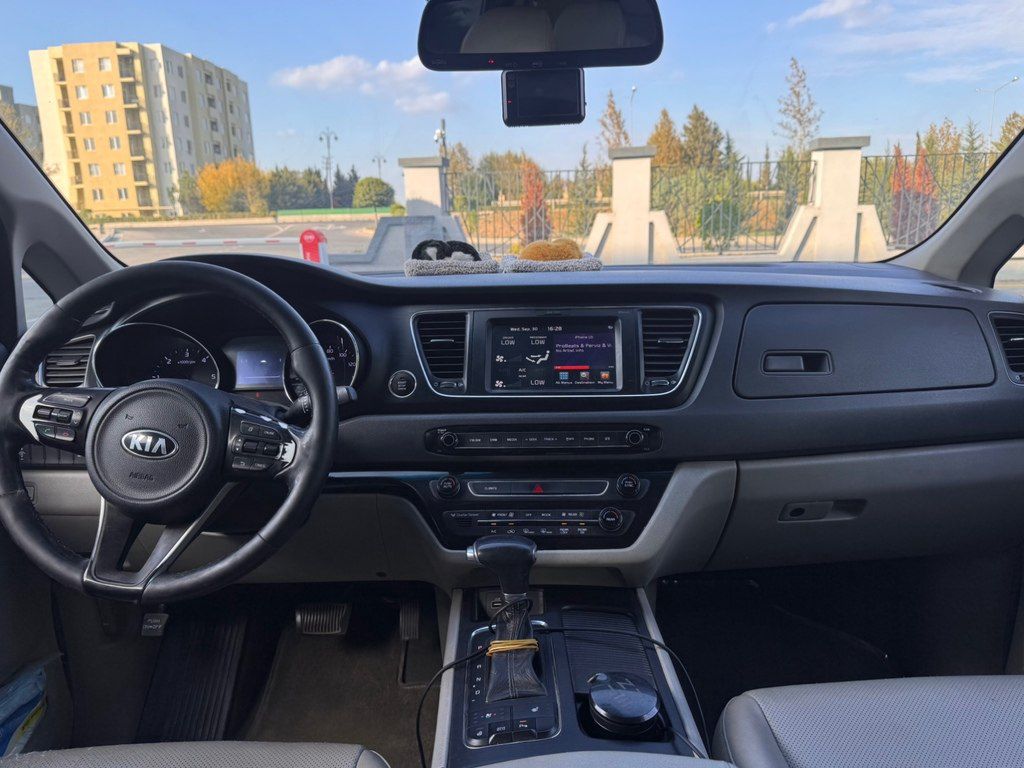 Kia Carnival, 2.2 L, 2016 il, 241 402 km 77-VH-435 — Avtomobillər, Yevlax (10)