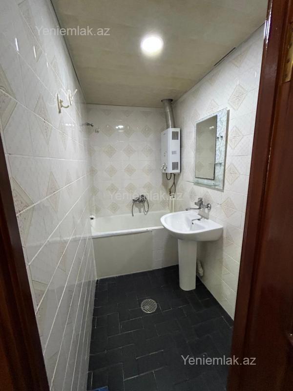 Satılır 3 otaqlı Bina evi menzil (Köhnə tikili), 90 m², Xətai rayonu — Mənzil, Bakı (8)