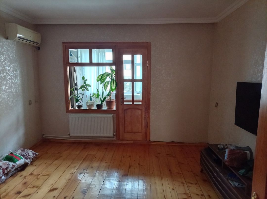 Satılır 3 otaqlı köhnə tikili 65 m² — Mənzil, Bakı (2)
