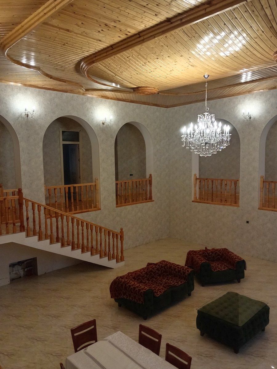 Satılır 4 otaqlı həyət evi/bağ evi 286 m² — Ev, villa, Gəncə (10)