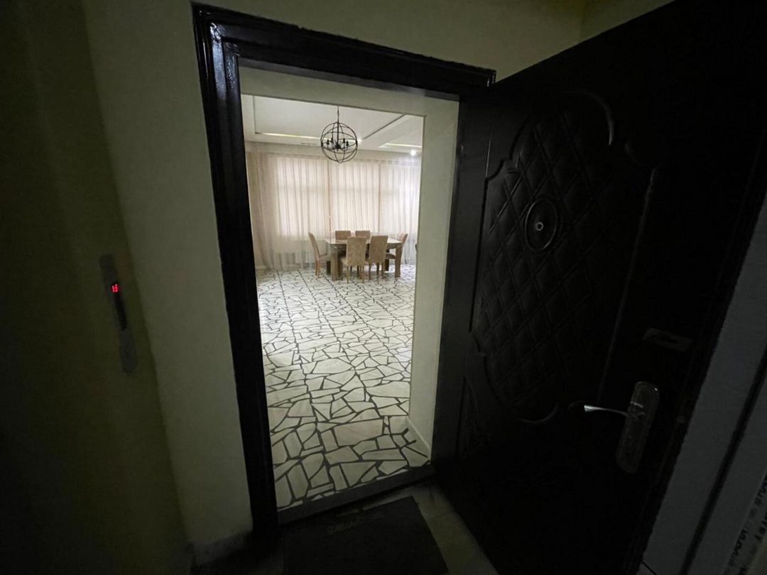 İcarəyə verilir 3 otaqlı yeni tikili 100 m² — Mənzil, Bakı (11)