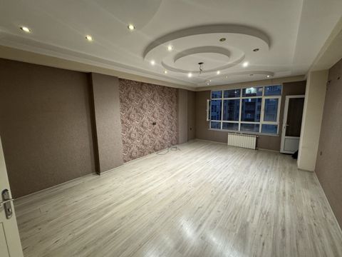İcarəyə verilir 4 otaqlı yeni tikili 140 m² — Bakı