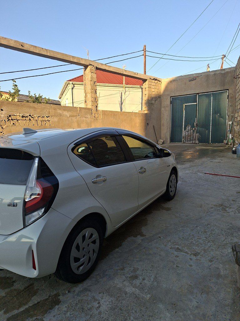 Toyota Aqua, 1.5 L, 0.87 kWh, 2018 il, 112 000 km 77-SO-378 — Avtomobillər, Bakı (8)