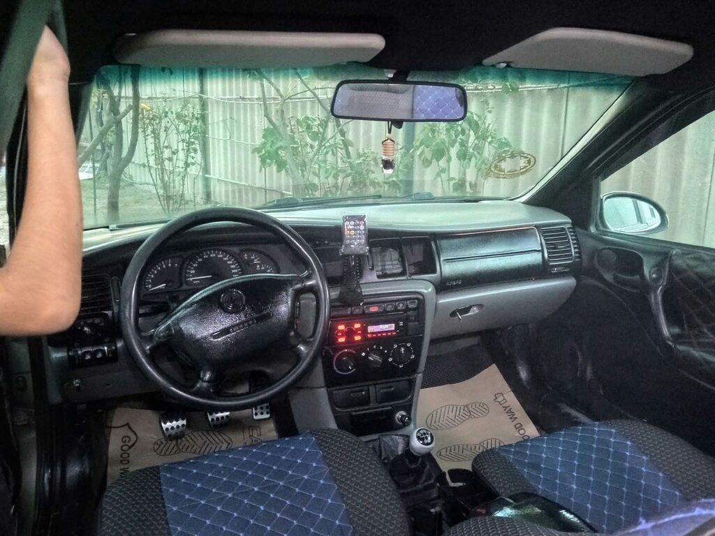 Opel Vectra, 1.8 L, 1996 il, 561 162 km 10-RP-394 — Avtomobillər, Mingəçevir (2)