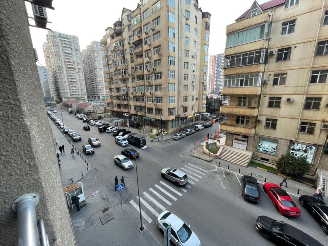 İcarəyə verilir 3 otaqlı yeni tikili 100 m² — Mənzil, Bakı (8)