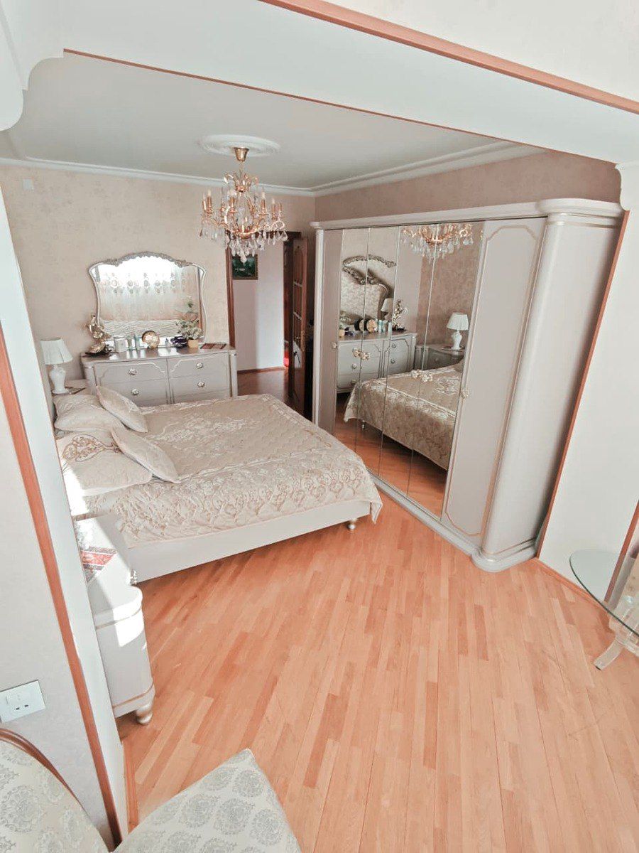Satılır 3 otaqlı köhnə tikili 80 m² — Mənzil, Bakı (8)