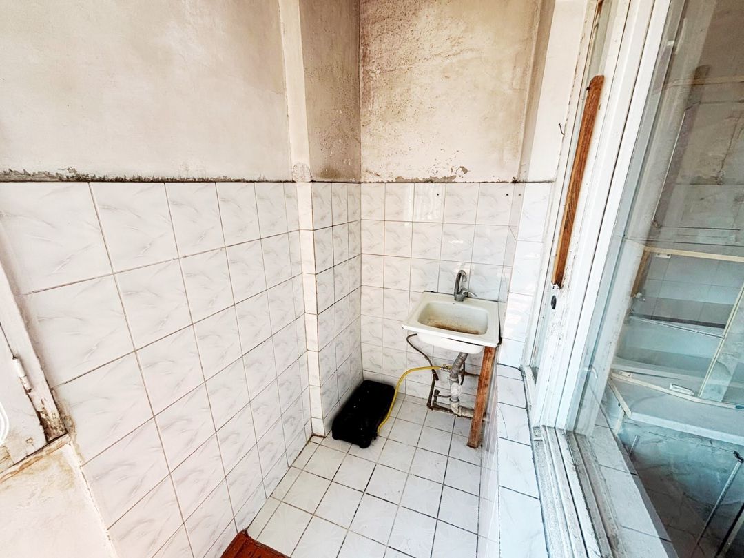 Satılır 2 otaqlı köhnə tikili 47 m² — Mənzil, Bakı (2)