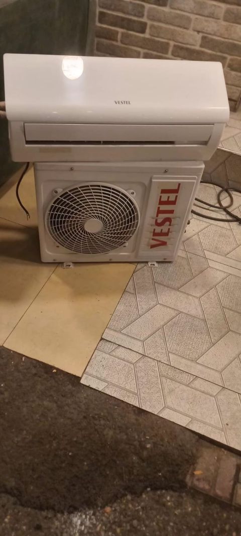Vestek 35 kv Kondisaner qazi icinde Qiymeti 240 azn Unvan Nerimanov — Bakı