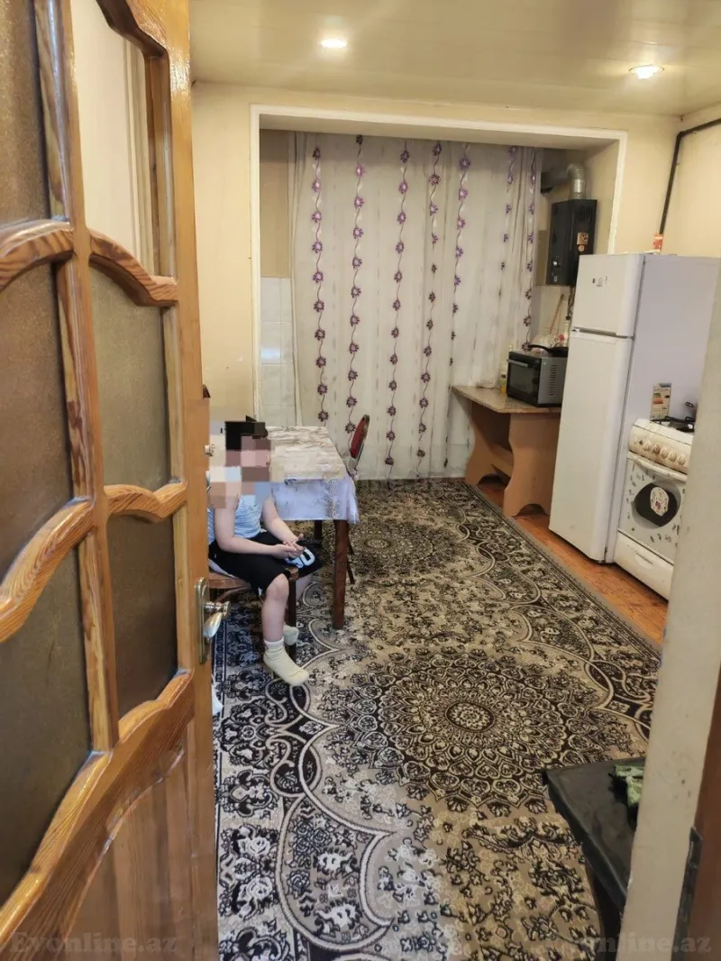 Satılır 2 otaqlı Mənzil Köhnə tikili 60 m² Bakı, Suraxanı r., Massiv A — Mənzil, Bakı (4)