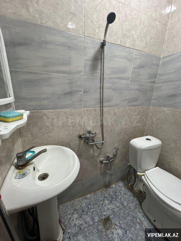 Sabunçu rayonunda 1 otaqlı Həyət evi Kirayə verilir, 50 m² — Ev, villa, Bakı (8)