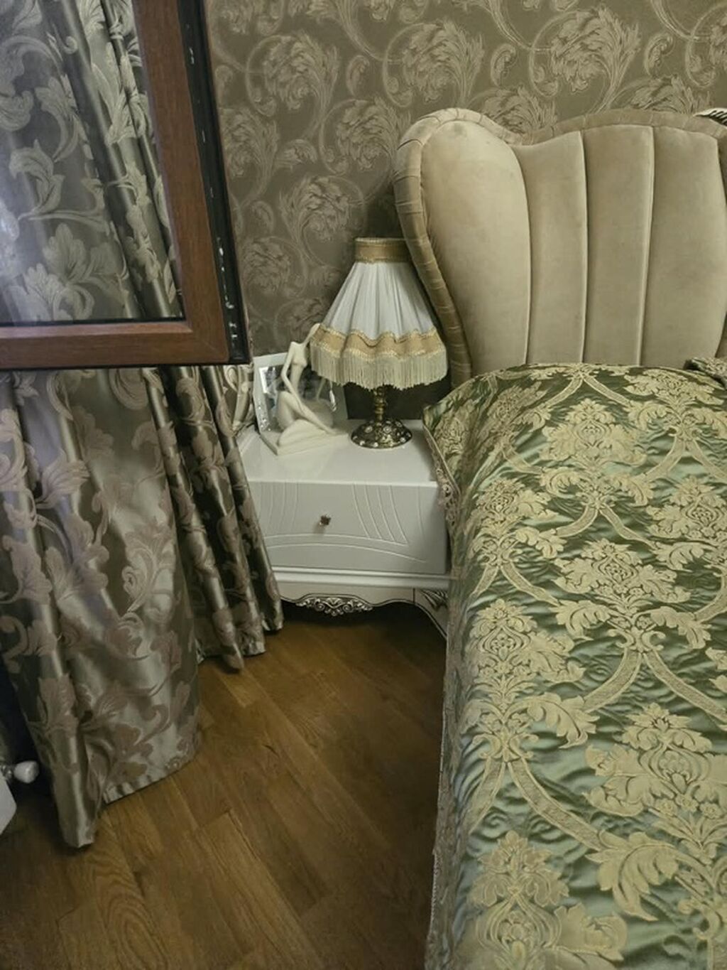 Yataq otağı dəstləri — Yataq otağı mobilya dəstləri, Masazır (5)