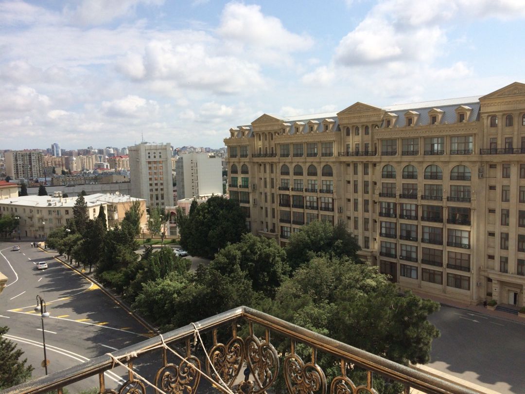 Satılır 1 otaqlı köhnə tikili 38 m² — Mənzil, Bakı (5)