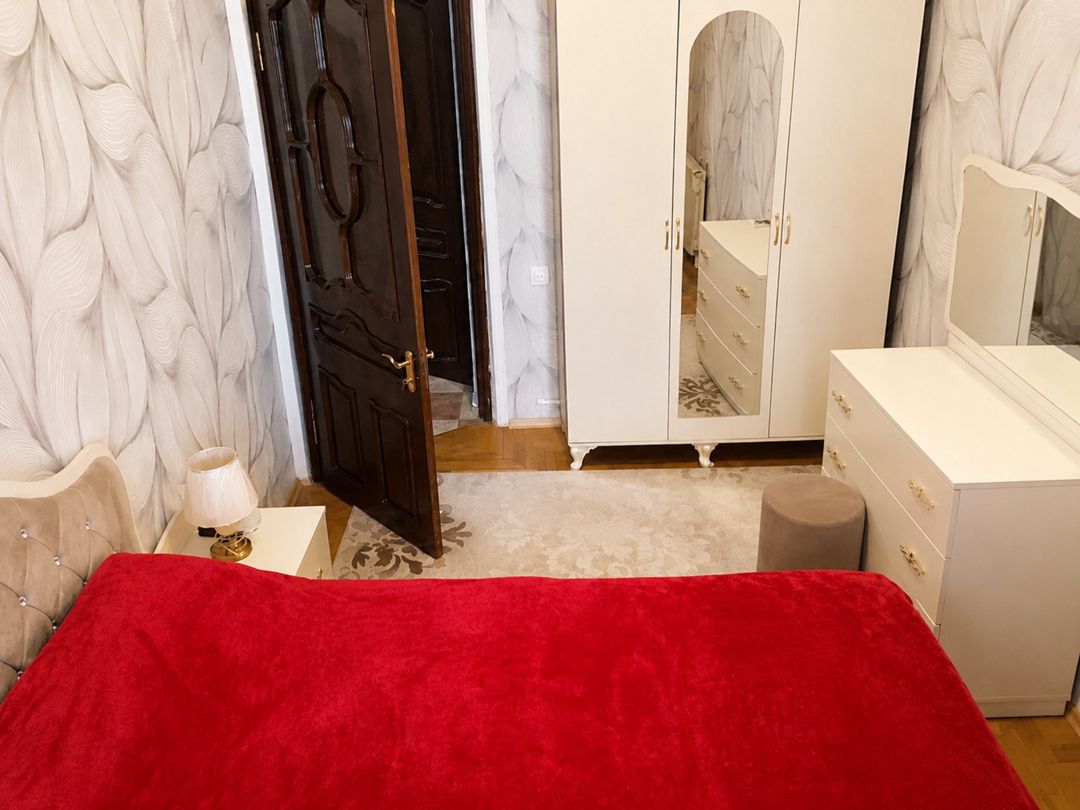Satılır 3 otaqlı köhnə tikili 90 m² — Mənzil, Bakı (4)