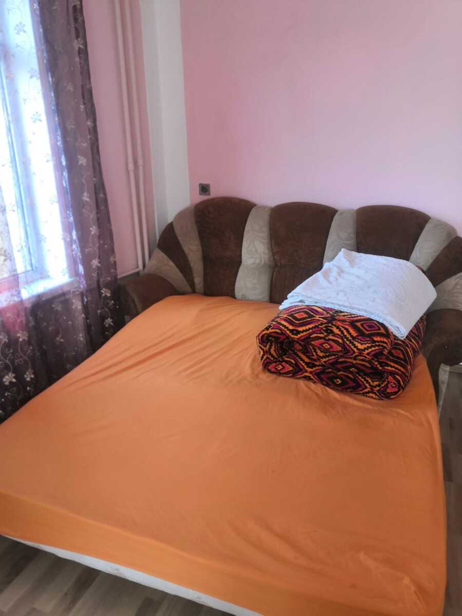 İcarəyə verilir 1 otaqlı köhnə tikili 50 m² — Mənzil, Bakı (2)