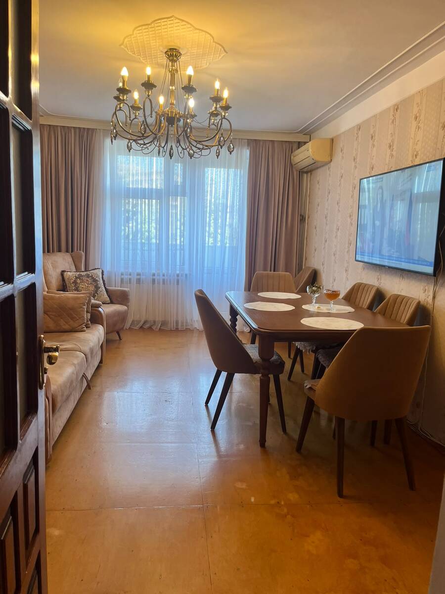 Satılır 3 otaqlı köhnə tikili 76 m² — Mənzil, Sumqayıt