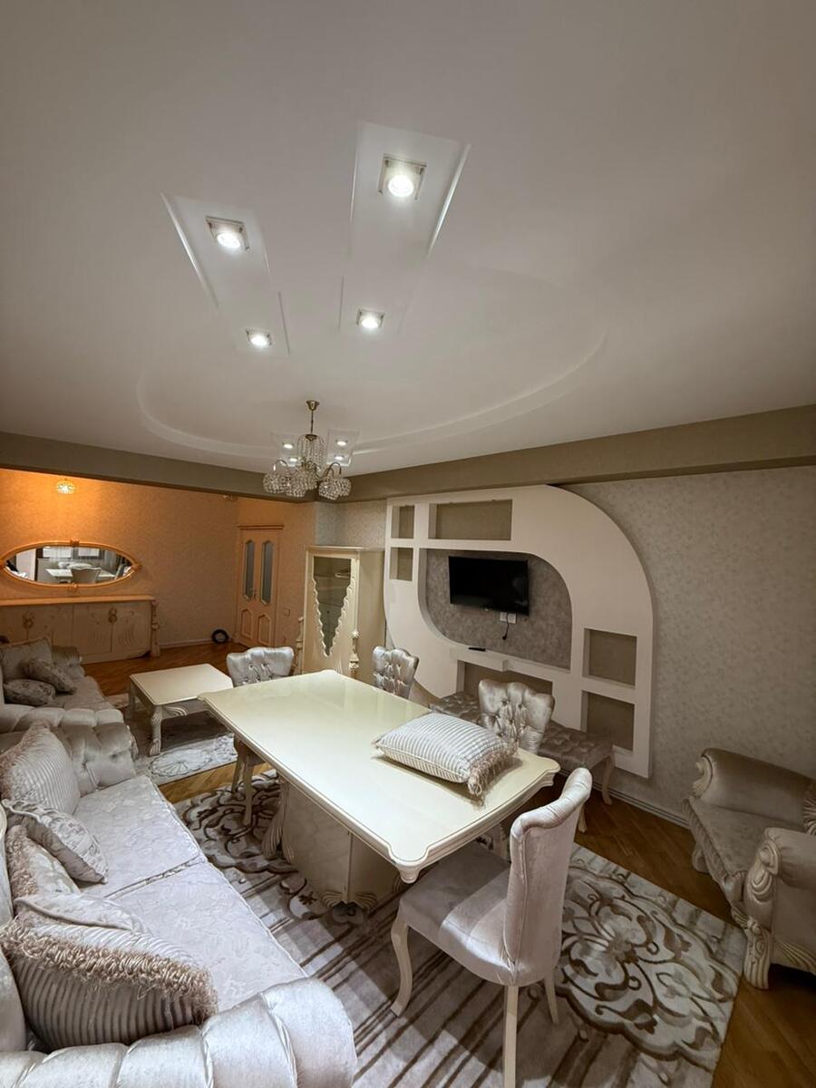 Satılır 3 otaqlı yeni tikili 140 m² — Mənzil, Bakı (5)