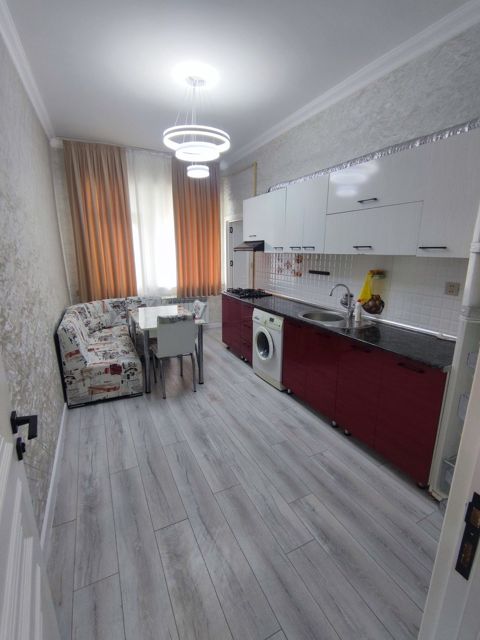 İcarəyə verilir 3 otaqlı yeni tikili 82 m² — Bakı