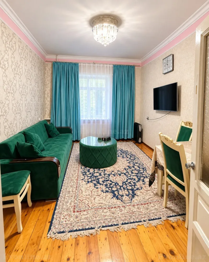 Satılır 3 otaqlı Mənzil Köhnə tikili 89 m² Bakı, Binəqədi r., Nəsimi m — Bakı