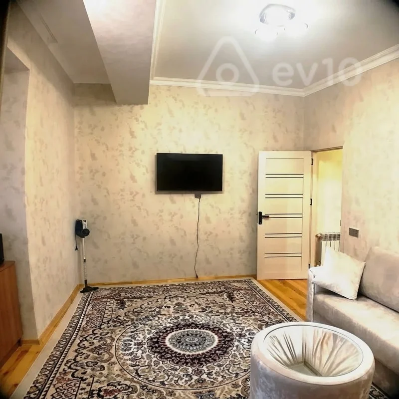 2 otaqlı mənzil, 80 m², Azər Manafov küçəsi — kirayə — Mənzil, Bakı (2)