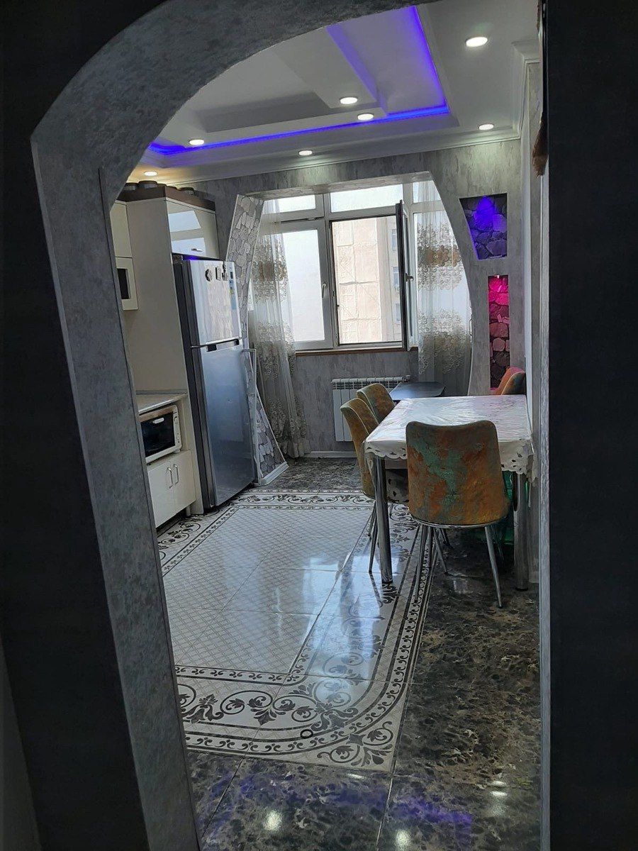 Satılır 2 otaqlı köhnə tikili 60 m² — Mənzil, Bakı (5)