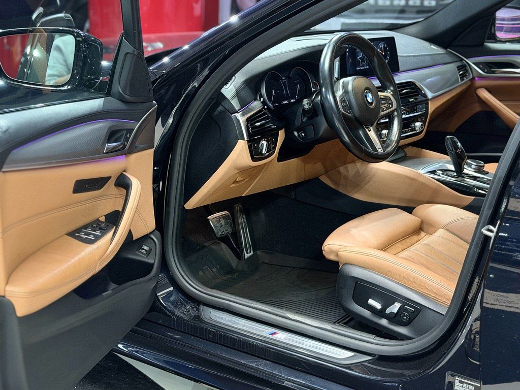 BMW 530, 2.0 L, 2017 il, 150 000 km — Avtomobillər, Bakı (11)