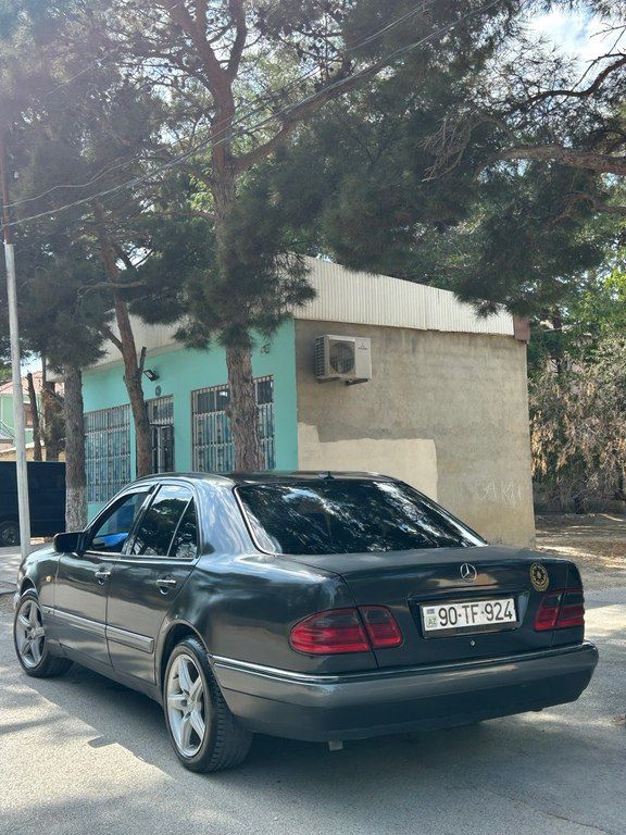 Mercedes E 230, 2.3 L, 1997 il, 689 000 km 90-TF-924 — Avtomobillər, Sumqayıt (5)