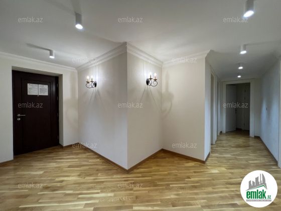 İcarəyə verilir 3 otaqlı 170 m² yeni tikili Park Inn — Mənzil (2)