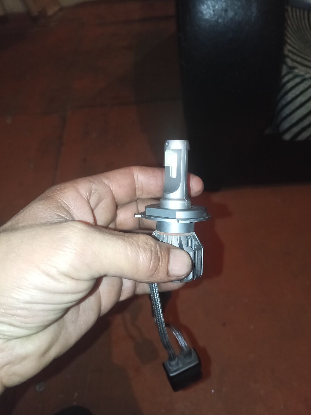 Avtomobil üçün LED far lampası - Tip: LED başlıq lampası, H4/H7 — Avtomobil işığı, Bakı (2)
