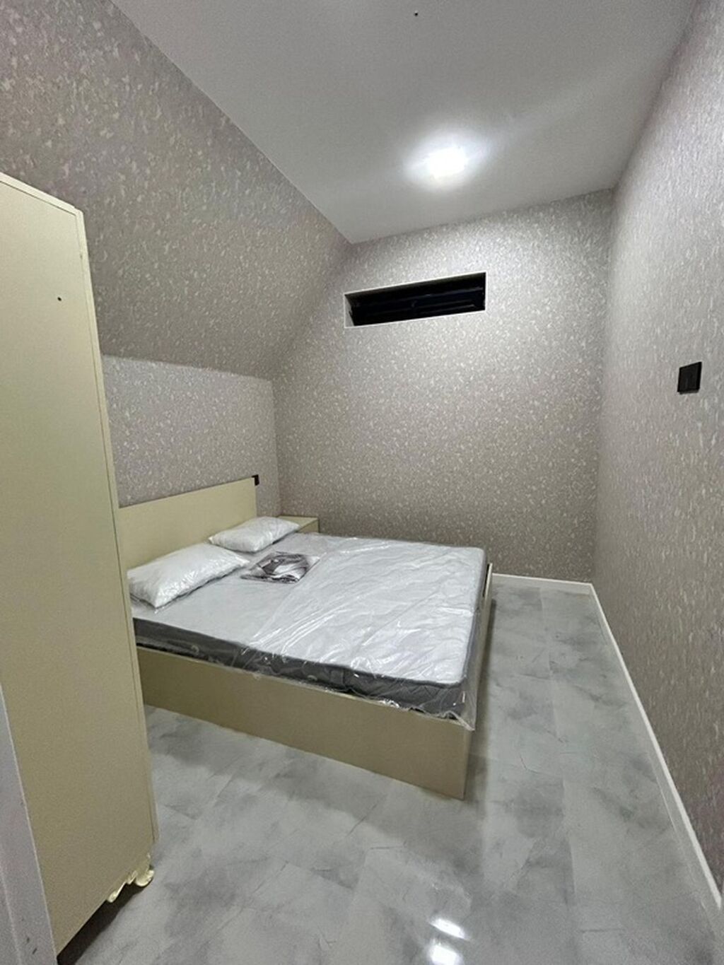 Kirayə üçün tam mebelli ev/interyer - Plan: geniş zal və mətbəx birgə — Mənzil, Digah (3)
