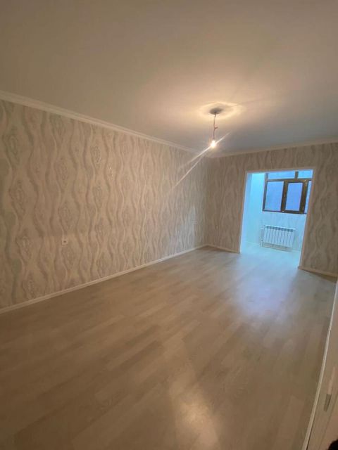 Satılır 3 otaqlı köhnə tikili 75 m² — Bakı