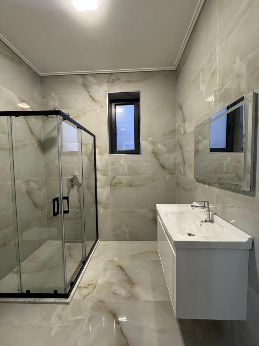 Satılır 5 otaqlı həyət evi/bağ evi 240 m² — Ev, villa, Bakı (12)