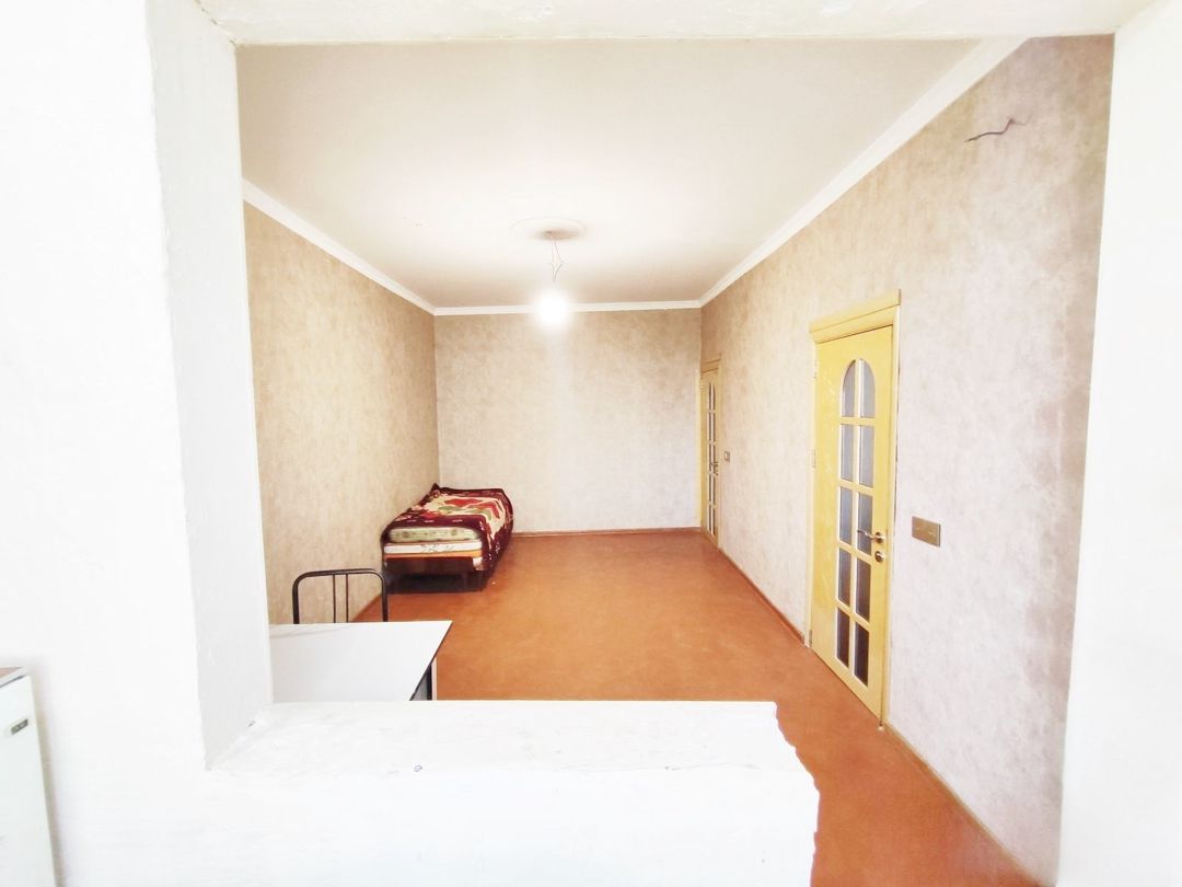 Satılır 2 otaqlı köhnə tikili 35 m² — Mənzil, Bakı (2)