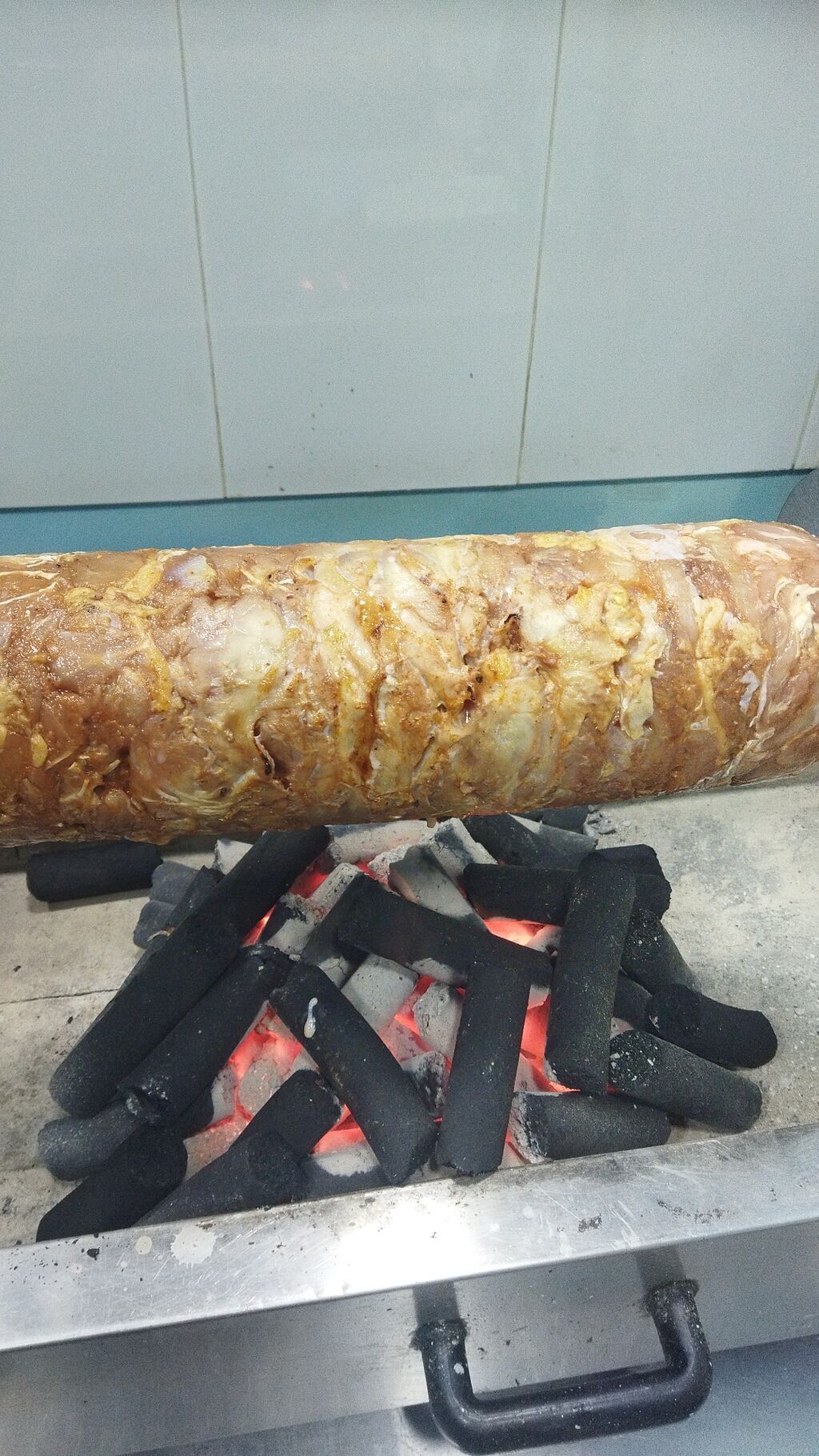 Köz döneri icarə verilir ela isdeyem yerdi ətrafında tlr qarajdar — İsitmə avadanlığı, Bakı (6)