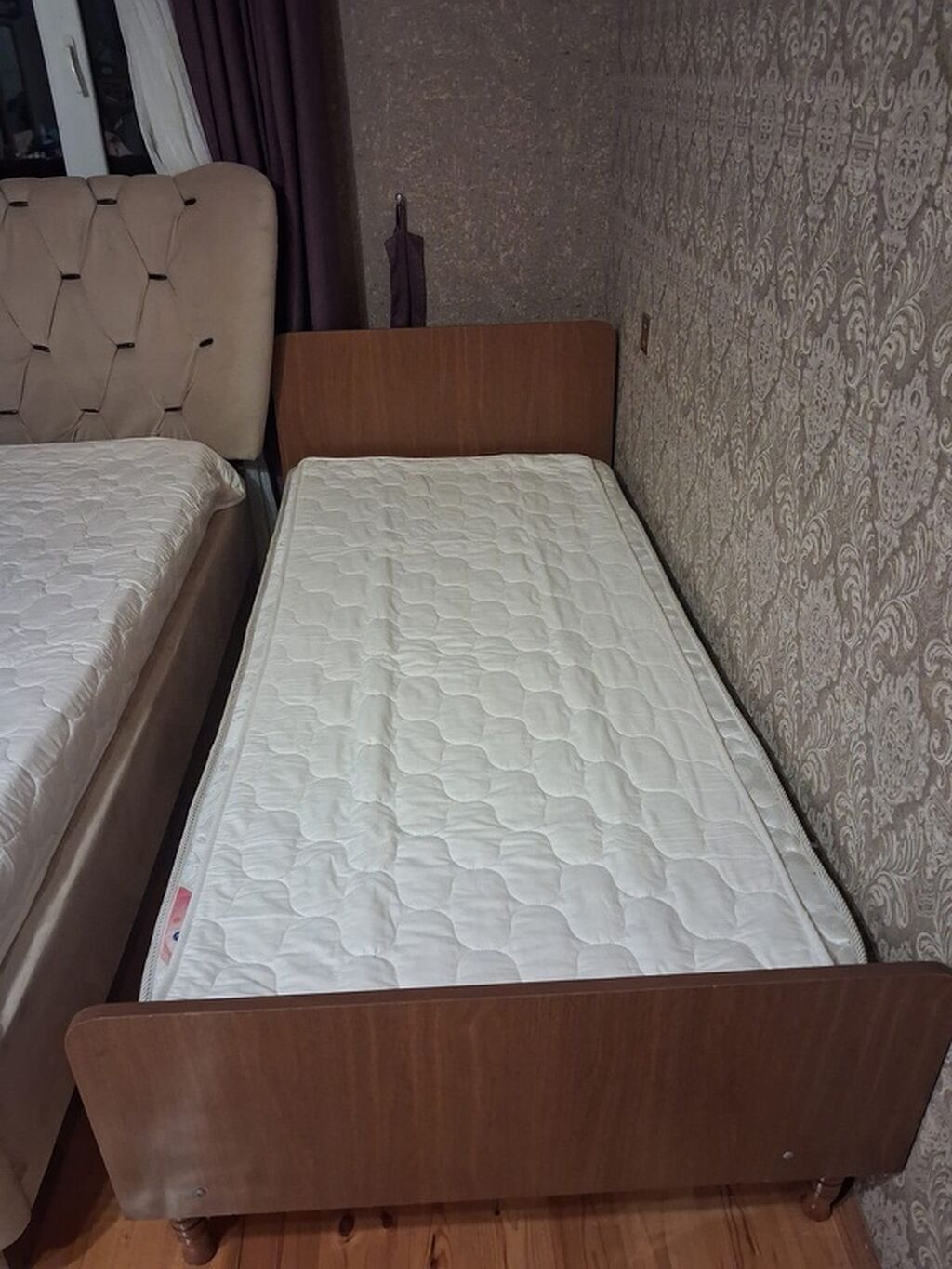 İşlənmiş, Təknəfərlik çarpayı, Bazasız, Matras ilə, Siyirməsiz, Azərbaycan — Yataqlar, Bakı