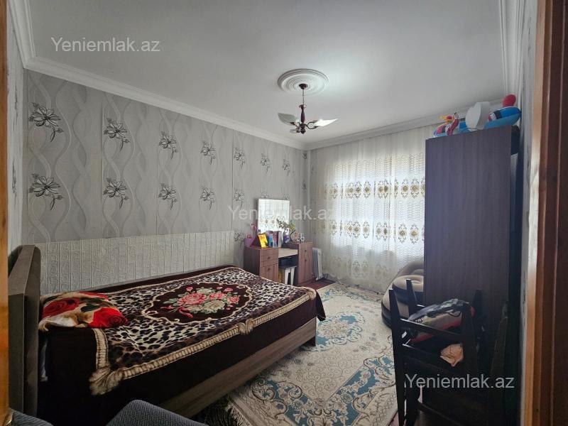 Satılır 2 otaqlı Bina evi menzil (Köhnə tikili), 60 m², 10-cu mikrorayon — Mənzil, Sumqayıt (7)