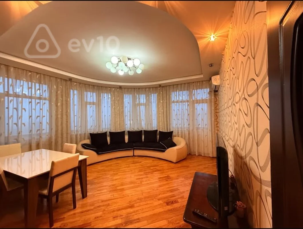 3 otaqlı mənzil, 142 m², Əsəd Əhmədov — Bakı