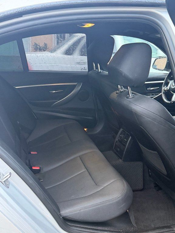 BMW 330, 2.0 L, 2017 il, 173 000 km 77-TV-231 — Avtomobillər, Bakı (6)